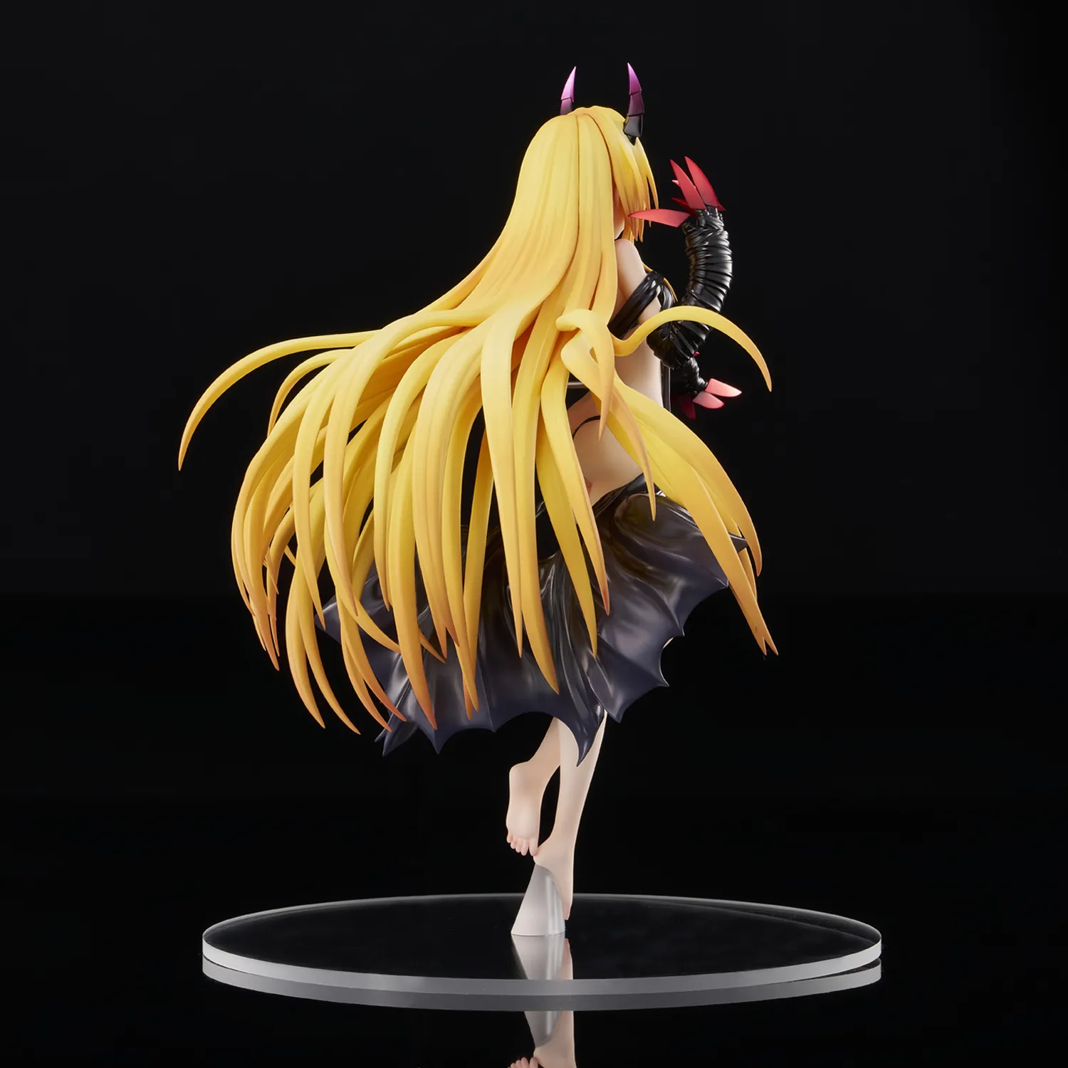 To LOVEる　金色の闇　キーホルダー　55個限定　当選品　最終値 予約2025年10月】ToLoveる−とらぶる−ダークネス 金色の闇