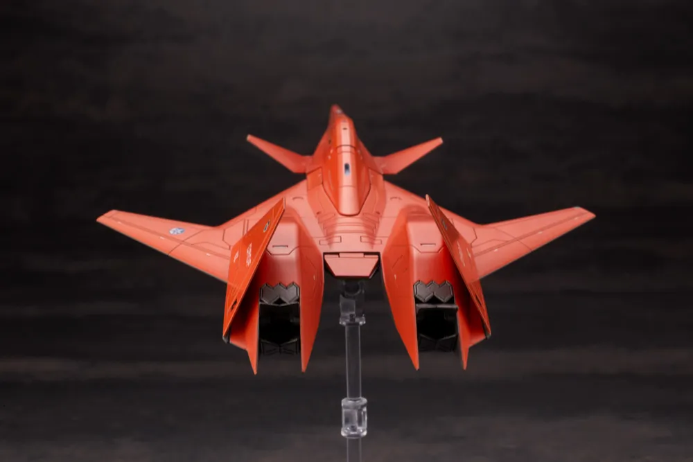 コトブキヤ　エースコンバット　ADF-01 Amazon | 壽屋(KOTOBUKIYA) ACE COMBATシリーズ ADF-01 全長約