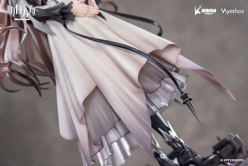 アークナイツ　魔王　フィギュア Amazon.co.jp: 『アークナイツ』 魔王(文明の存続) 1/7スケール