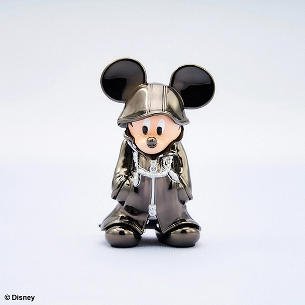 キングダム ハーツ』王様（ミッキー）の可動式ぬいぐるみが登場