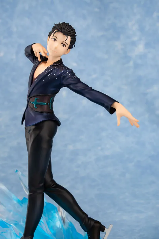送料無料】1/8スケール 塗装済み完成品フィギュア ユーリ！！！ on ICE